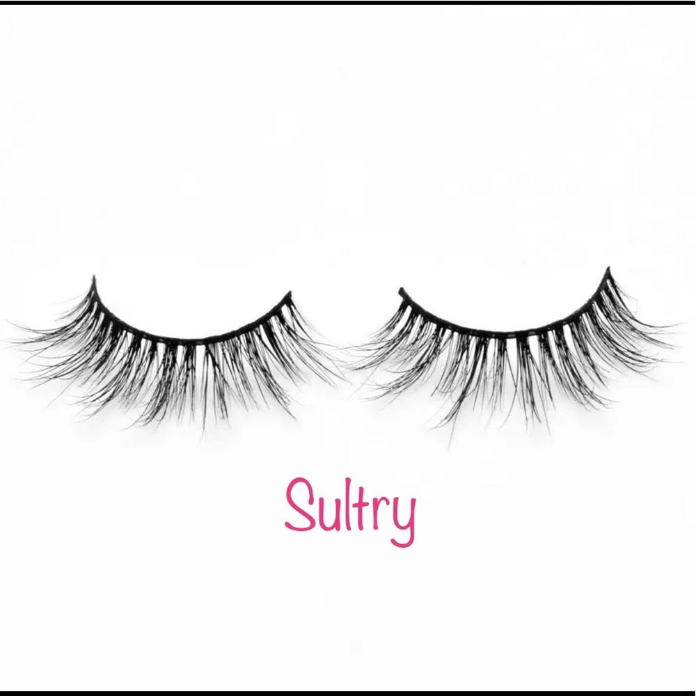 “Sultry”💋 3/$20